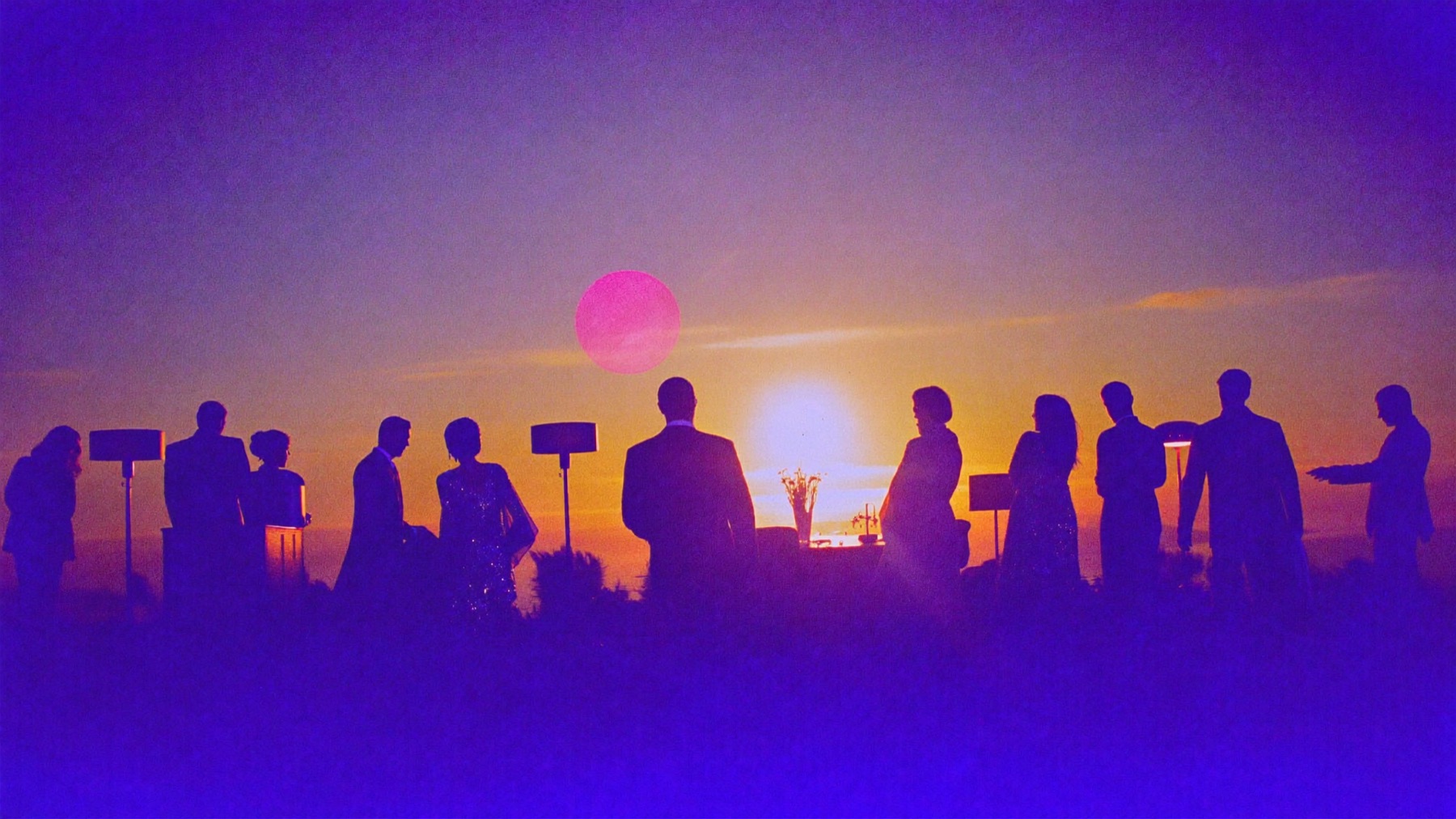 Siluetas en la hora dorada